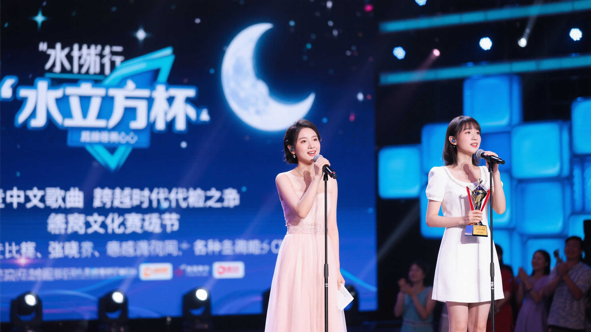 爱仍是驱动 爱仍是驱动